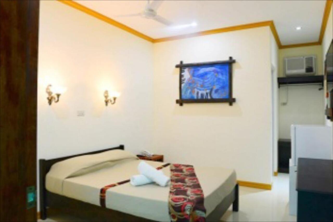 Reddoorz Premium Near Pristine Beach Puerto Princesa Dış mekan fotoğraf