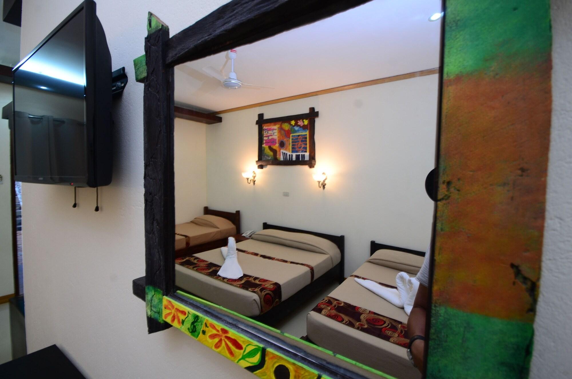 Reddoorz Premium Near Pristine Beach Puerto Princesa Dış mekan fotoğraf