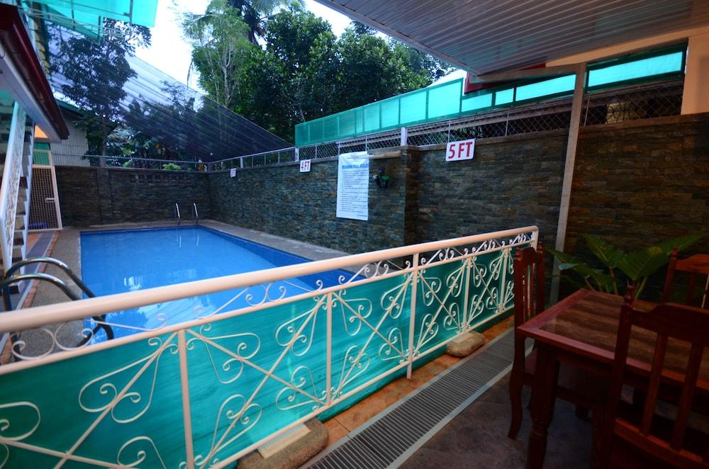 Reddoorz Premium Near Pristine Beach Puerto Princesa Dış mekan fotoğraf