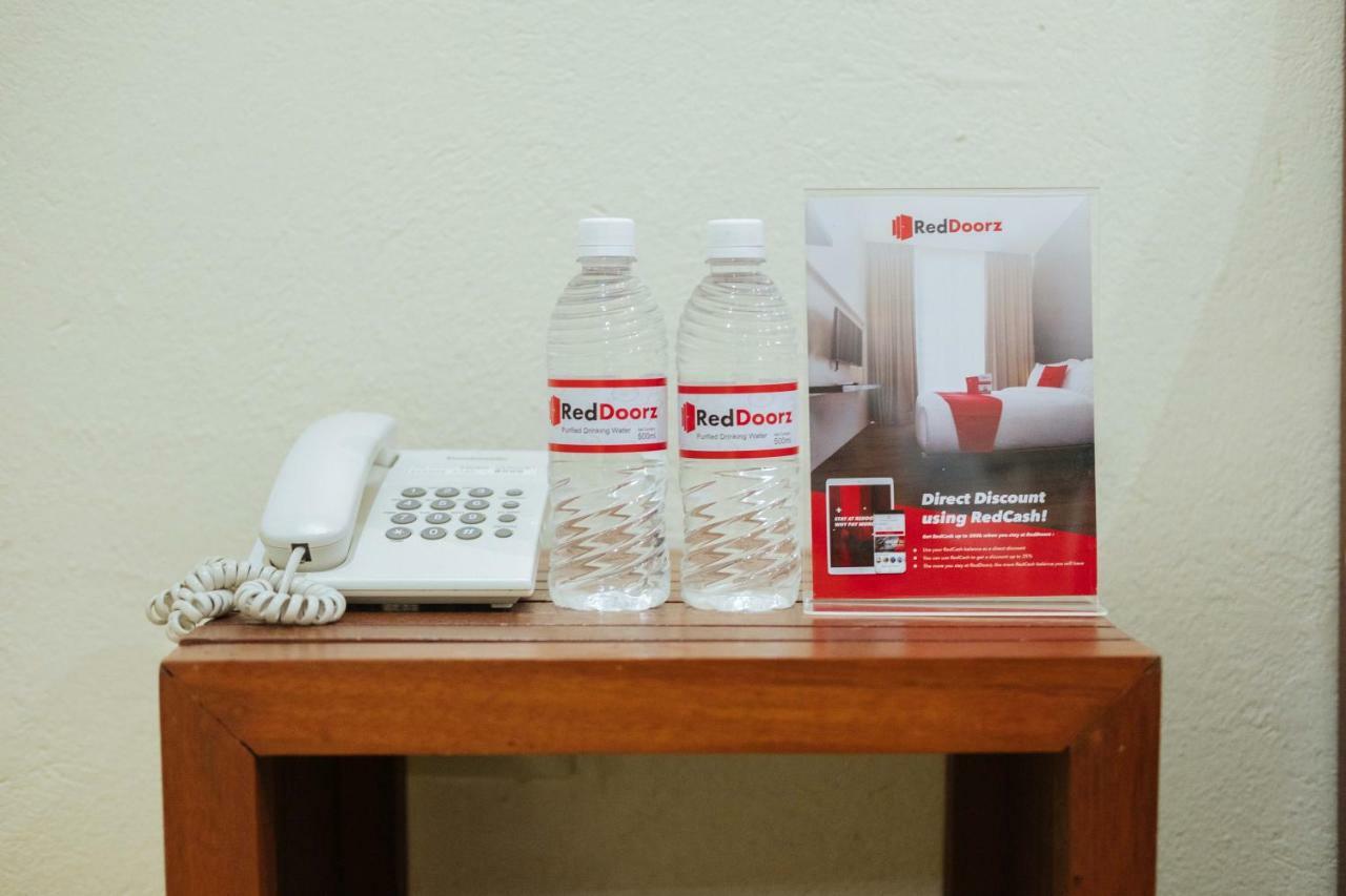 Reddoorz Premium Near Pristine Beach Puerto Princesa Dış mekan fotoğraf