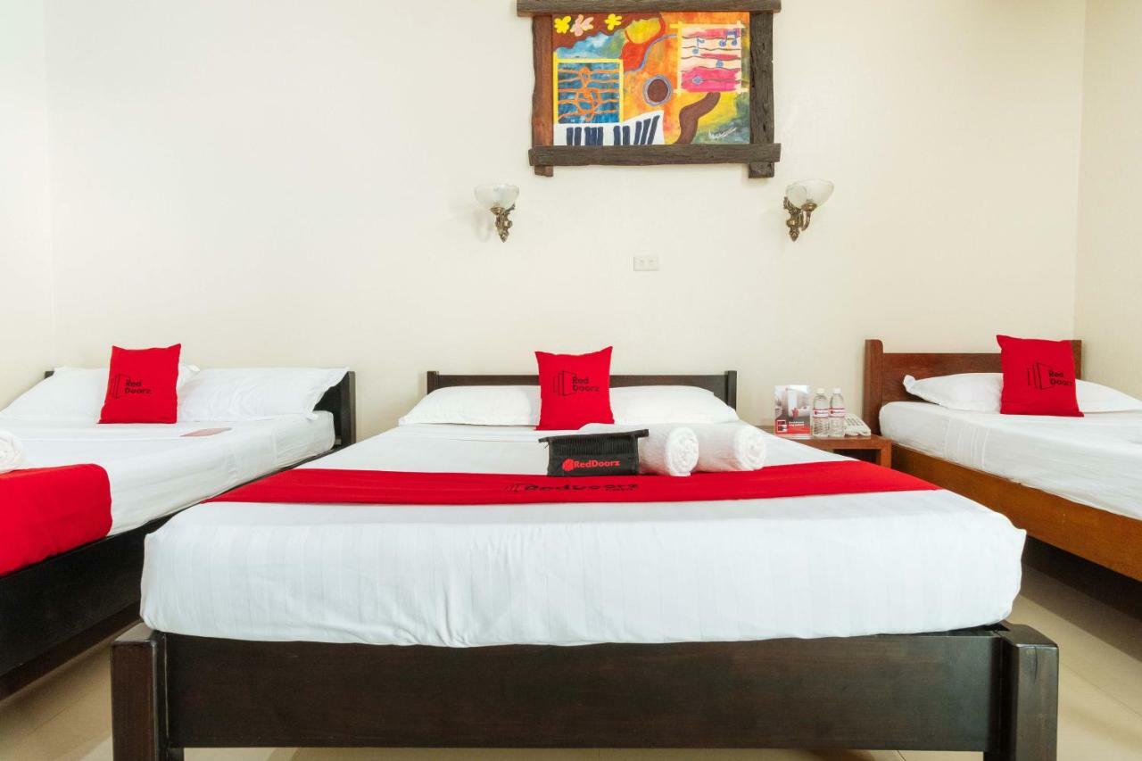 Reddoorz Premium Near Pristine Beach Puerto Princesa Dış mekan fotoğraf