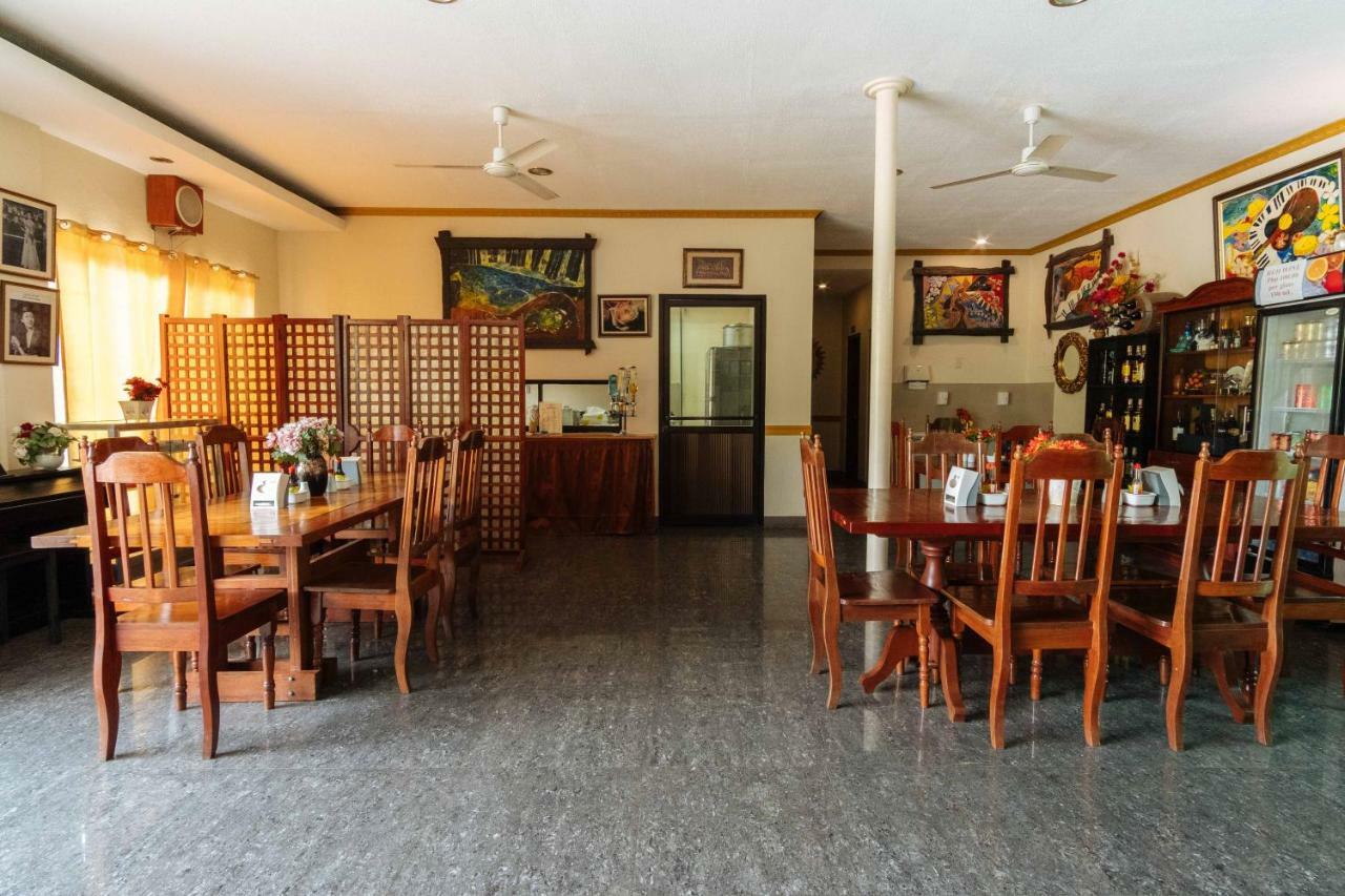 Reddoorz Premium Near Pristine Beach Puerto Princesa Dış mekan fotoğraf