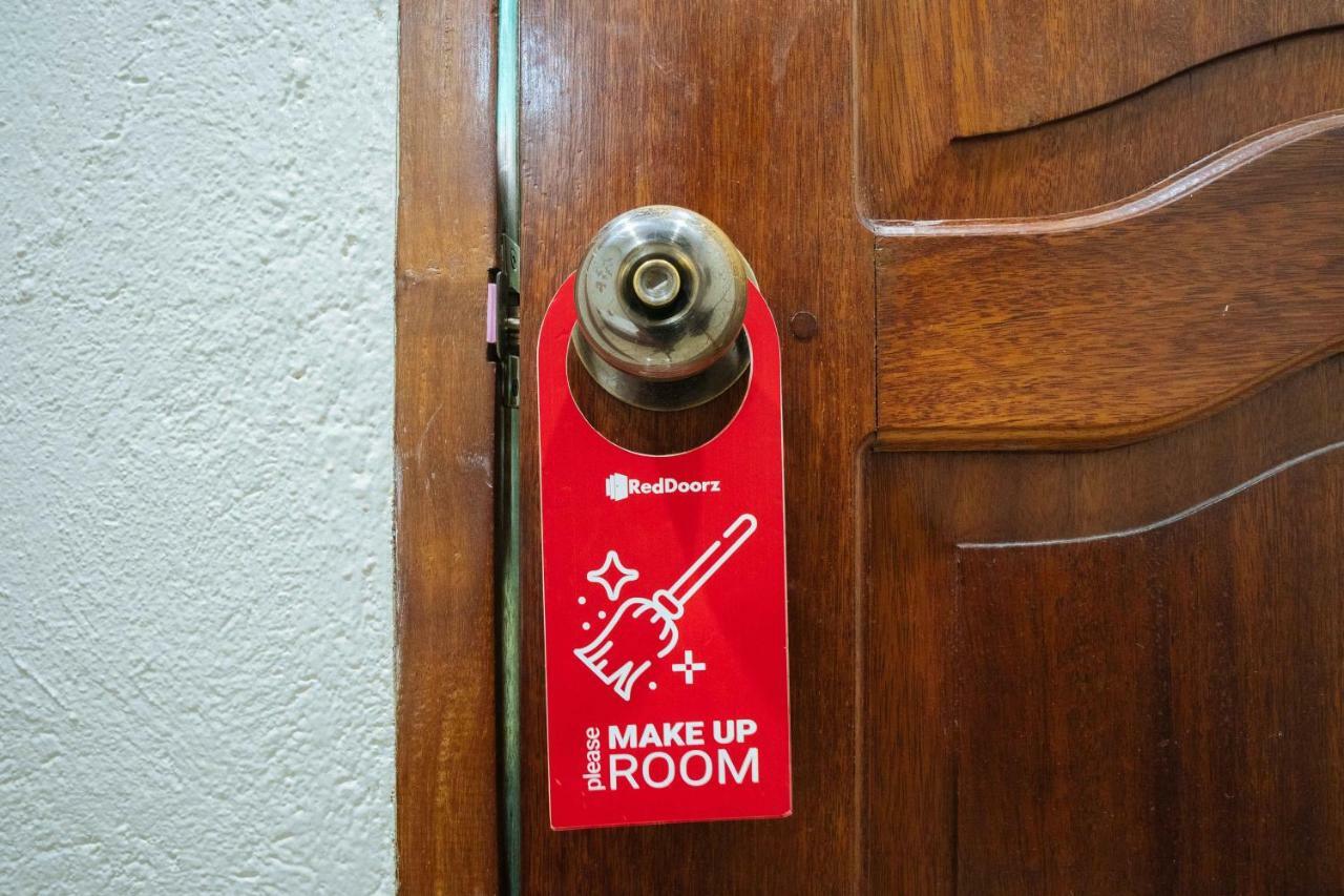 Reddoorz Premium Near Pristine Beach Puerto Princesa Dış mekan fotoğraf