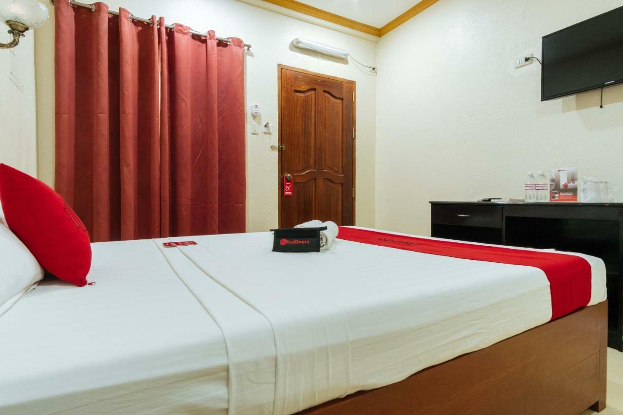 Reddoorz Premium Near Pristine Beach Puerto Princesa Dış mekan fotoğraf